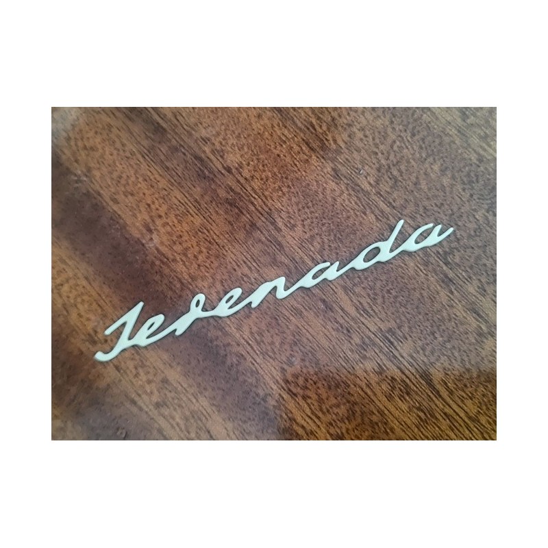 Napis na radio Serenada