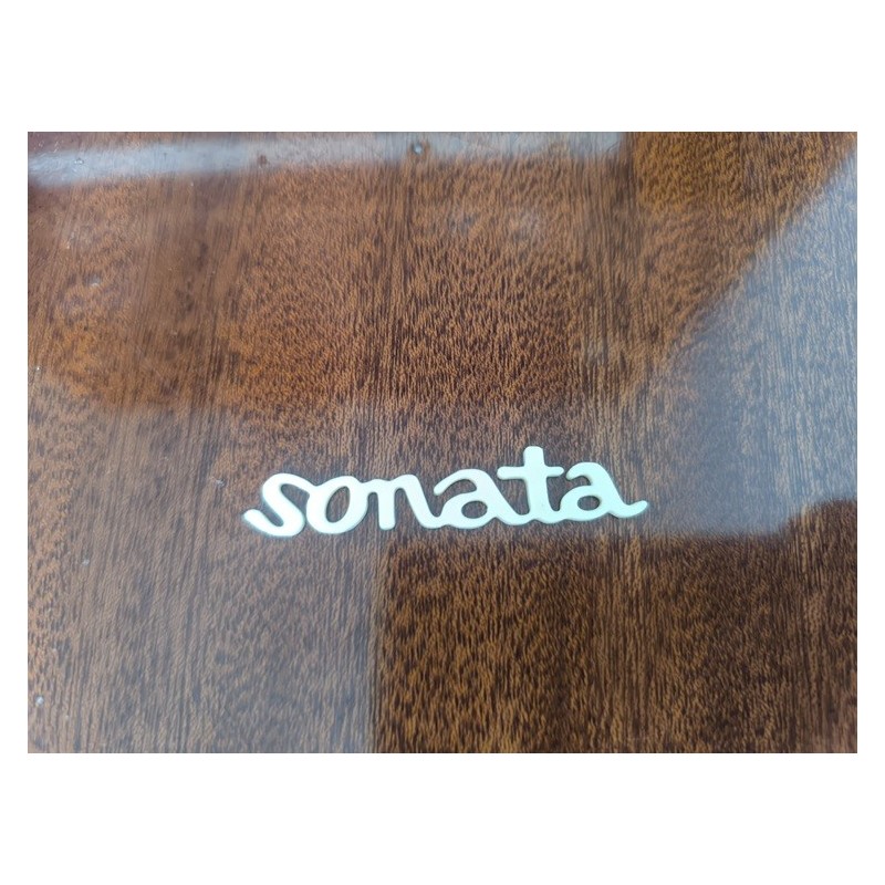 Napis Sonata na radio